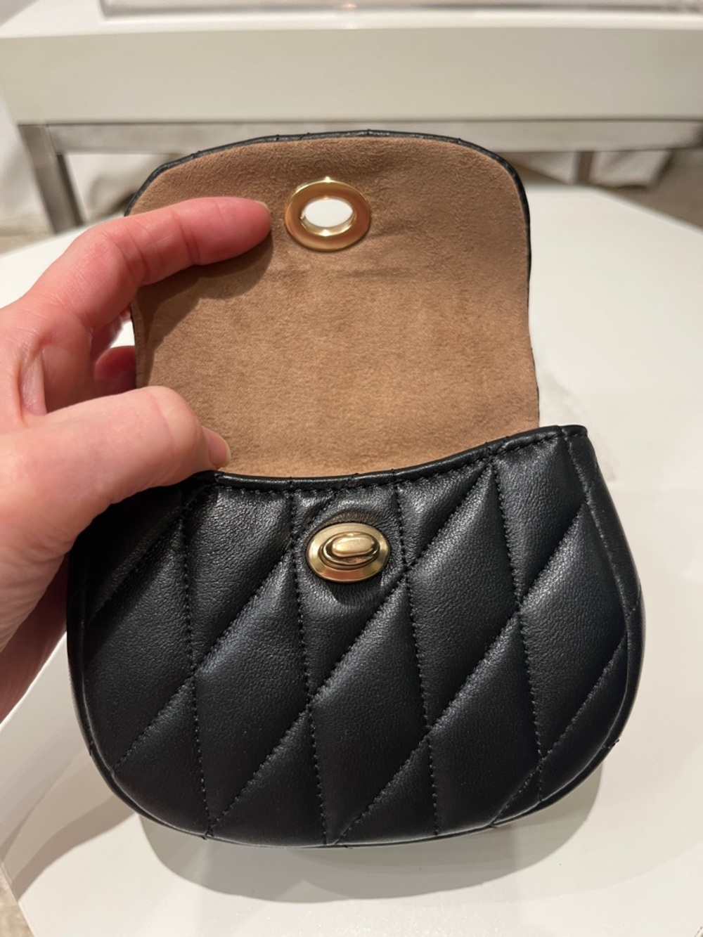 Quilted Black Leather Crossbody Bag with Gold Turn-Lock - Picture 4 of 4